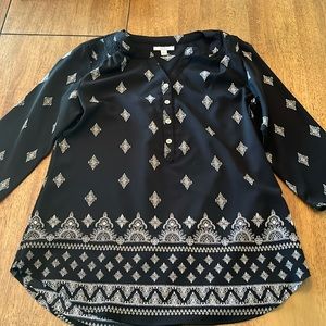 Black. Croft and Barrow. Quarter sleeve blouse. Size small